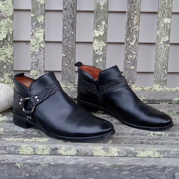 Marroqui Sanchez Shoes - Marroqui Sanchez Black Leather Harness Biker Ankle Boots US 9.5 EU 40
